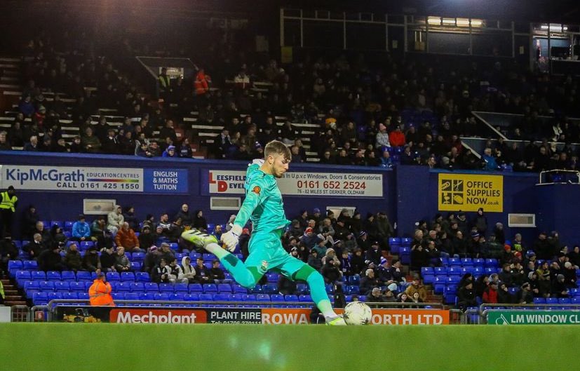 Lilywhite_Rose's tweet image. If you couldn’t love him anymore, understand Guglielmo Vicario went to watch Barnet last night so he could keep an eye on how @JoshKeeley was getting on. 

Josh kept a clean sheet in a 2-0 win.