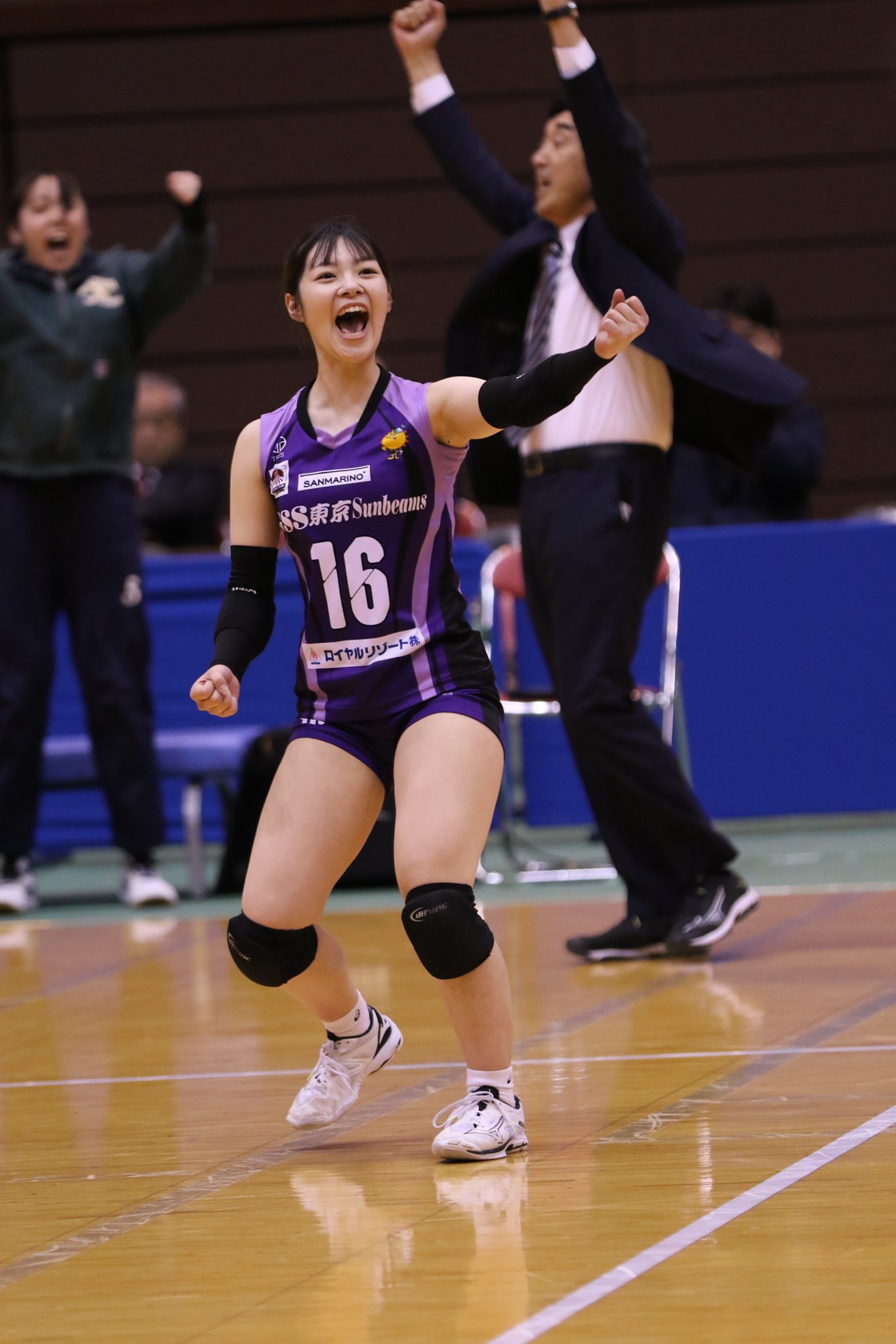 大門莉珠 サイン 引退 最後のサイン 東京gssサンビームズ バレーボール