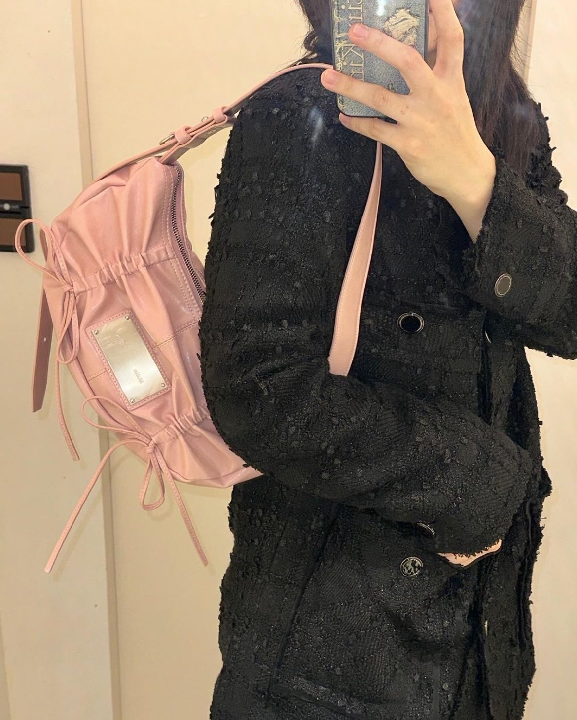 【MATIN KIM】HALF SHIRRING RIBBON ROUND BAG (3 col) MUSINSA | MATIN KIM HALF SHIRRING RIBBON ROUND BAG (3 colors)