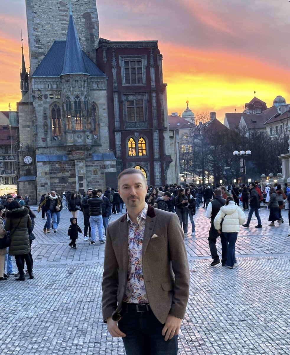 warrenbacci's tweet image. Had such a nice time
In Prague
