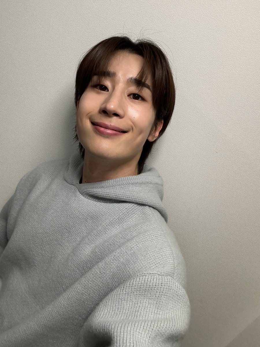 이런 셀카도 괜찮나여