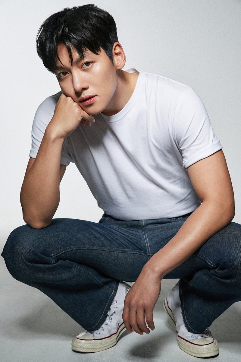 startfrom11's tweet image. チチャンウク俳優の
様々なニュースは各サイトで確認できます
Instagram
instagram.com/jichangwook
Facebook
facebook.com/actor.jichangw…
YouTube
youtube.com/@Jichangwook 
weibo
weibo.com/u/5369043438
springcompany所属事務所
springcompany.co.kr