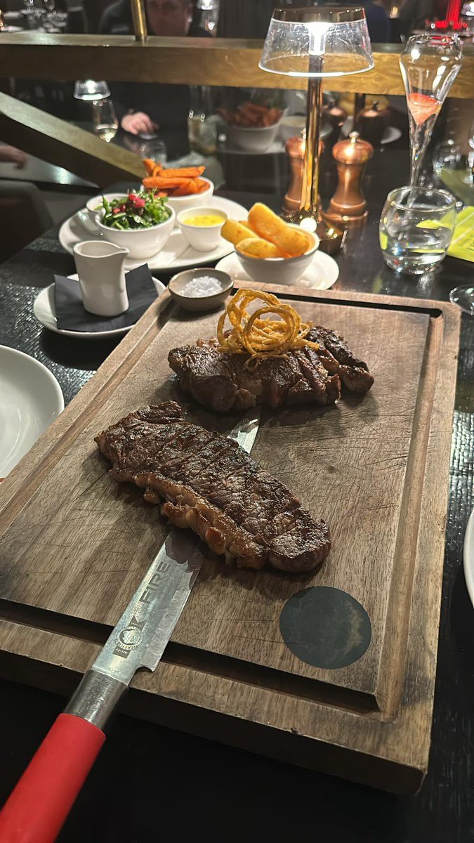 Delighted to pop into @FIRESteakhouse with hubby @stevekdublin to try the best steak in the world at the @WSteakChallenge … Just look at the beautiful marbling. Thank you @richie_wilson 🙏 Had a sneaky @MeatPeter salt aged Ribeye as well 🤫 @Murphy_Kavanagh
