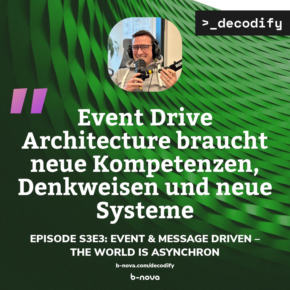 Neue Folge unseres Podcasts decodify! 🎙️

In dieser Episode sprechen wir über ereignisgesteuerte und nachrichtenbasierte Architekturen. 
Wir erklären die Prinzipien von Event-Driven Architecture und Message-Driven Architecture und zeigen deren Vorteile und Herausforderungen auf.