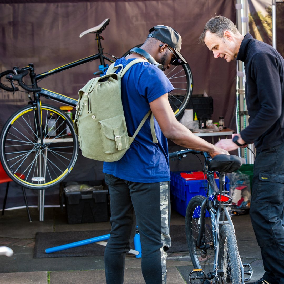 Dr Bike is here today from 8.30 am-2 pm on the North Towers Causeway. 

Take your clean bike over there to get it fixed up as good as new for little or no cost! 🔧🚲

<a href="/BicycleCharity/">Re-Cycle</a>
#CyclingLife #CycleLife #BikeLife #repair