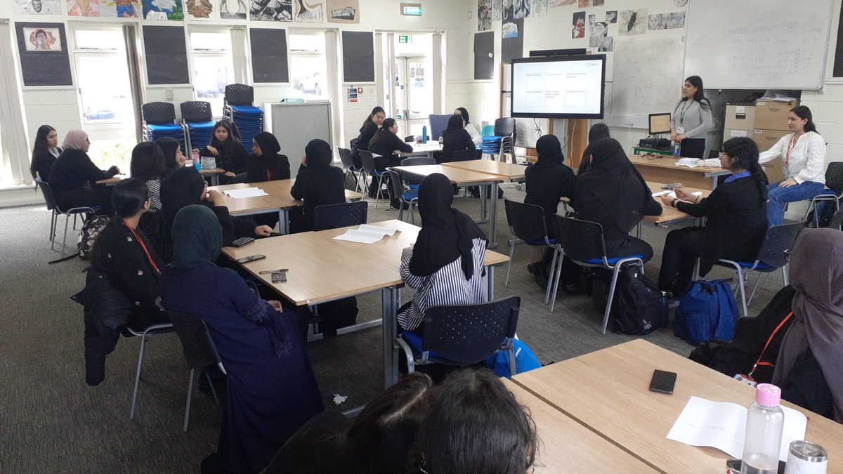 It was a pleasure to welcome back to school Kiran from London Interdisciplinary School, to work with Year 12 on complex problems such as inequality. As a special bonus it lovely to see Zhahla ,last years school vice captain and member of the founding cohort at LIS