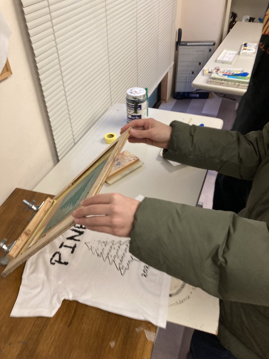 MSTmiddleschool's tweet photo. Eucalyptus class has started screen printing again as part of our micro economy studies. After the spring break, we’ll be re-opening sales for a few days, so please watch for emails to place your child’s order! #MSTeucalyptus #screenprint #montessoriadolescent #WeAreMST https://t.co/5jmpj4IE7H