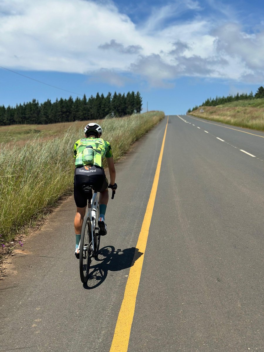 Top quality shoes once again for the upcoming season. Thank you <a href="/dmtcycling/">DMT Cycling</a> for the continued support⚪️⚫️🔥