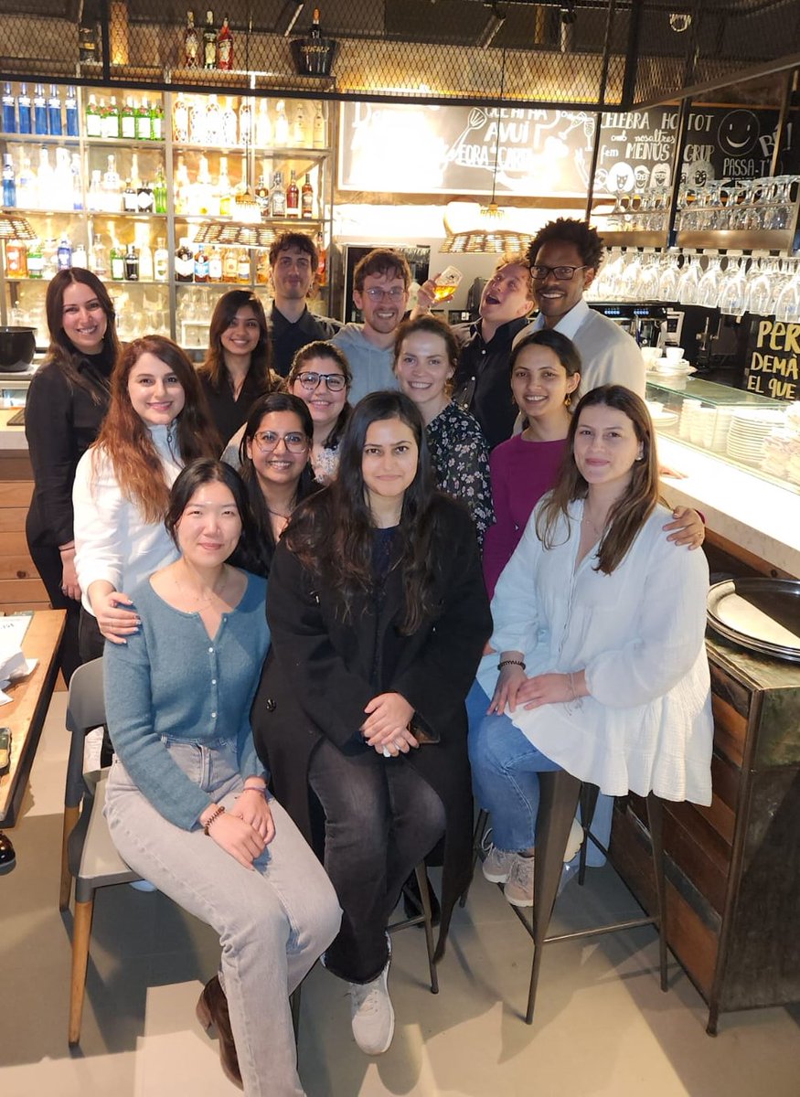 Surreal-ITN (@surreal_itn) on Twitter photo A very lovely dinner in Barcelona to kick off our third networking school 🥂
#UrbanHealth #PhDlife A very lovely dinner in Barcelona to kick off our third networking school 🥂
#UrbanHealth #PhDlife