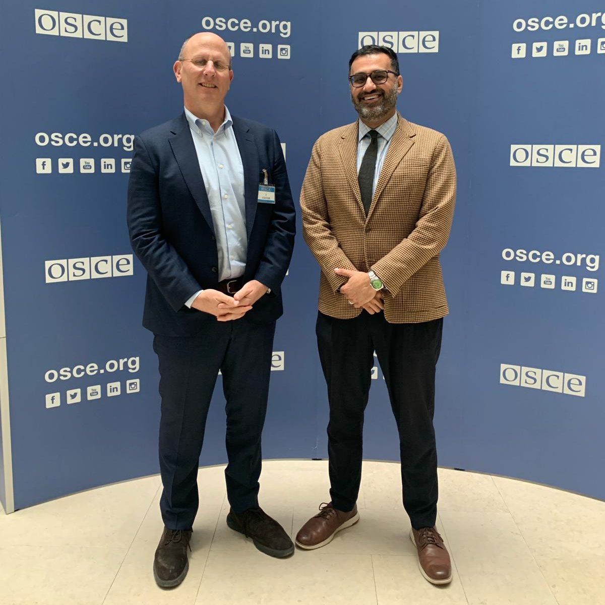 .<a href="/Eric_Rosand/">Eric Rosand</a>, Executive Director of <a href="/Strong_Cities/">Strong Cities</a>, meeting yesterday in Vienna 🇦🇹 with Irfan Saeed <a href="/nolairfan/">Irfan Saeed</a>, Head of <a href="/OSCE/">OSCE</a> Action against Terrorism Unit, Transnational Threats Department, to discuss exciting opportunities for collaboration. #StrongerTogether