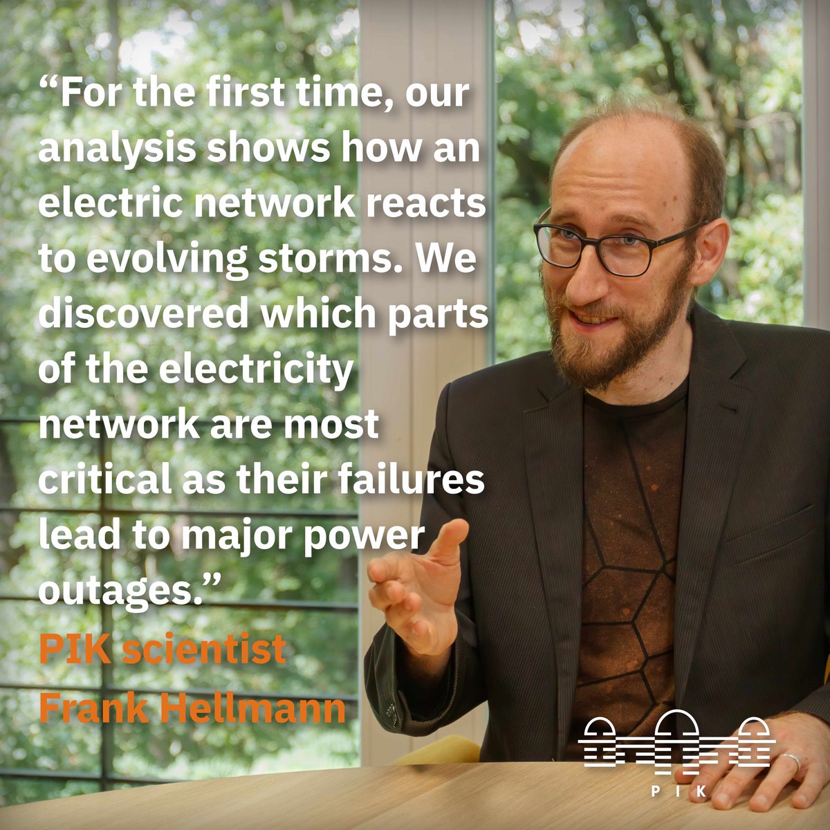 Large scale-power outages caused by tropical #cyclones can be prevented almost entirely if a small but critical set of power lines is protected against storm damages. 👉New PIK study: pik-potsdam.de/en/news/latest…