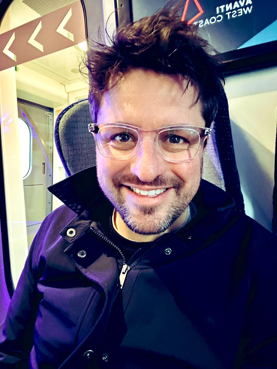 Happy face 🙂 as we’ve got two BIG recordings today. Serge from Kasabian in our studio this morning, then hot-footing it with the kit to meet Vinnie Jones this afternoon 👊

(You’ll find out exactly what they’re for at the end of March 🤫)