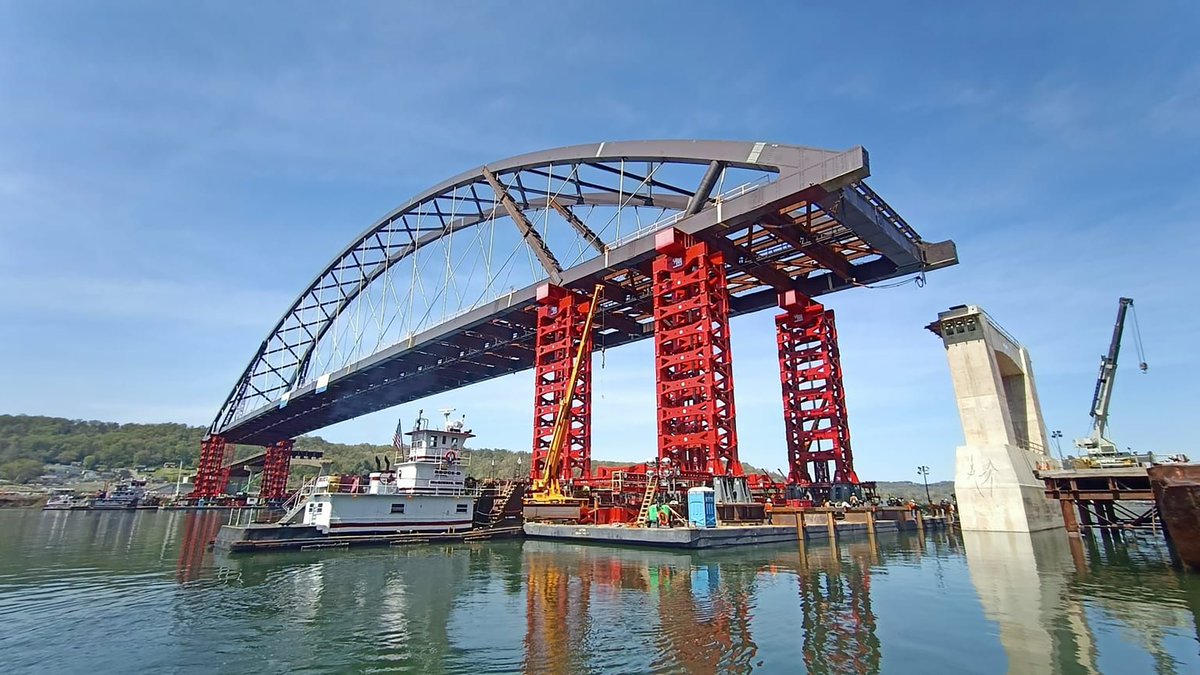 COWI_NA's tweet photo. Wellsburg Arch Bridge has been awarded the Diamond Award in the 2024 @ACECNewYork Engineering Excellence Awards (EEA) competition🎉

COWI in North America was the Engineer of Record for the design of the main span in partnership with RS&amp;H, and Flatiron Construction for the WVDOT. https://t.co/shkWBNjVNK