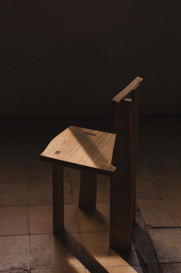 THEFARMparis's tweet image. 🕳 #DesignFocus : Duality of Matter, équilibre imparfait entre la matière et la forme
 ♟ @journaldesign 
••• journal-du-design.fr/design/duality…