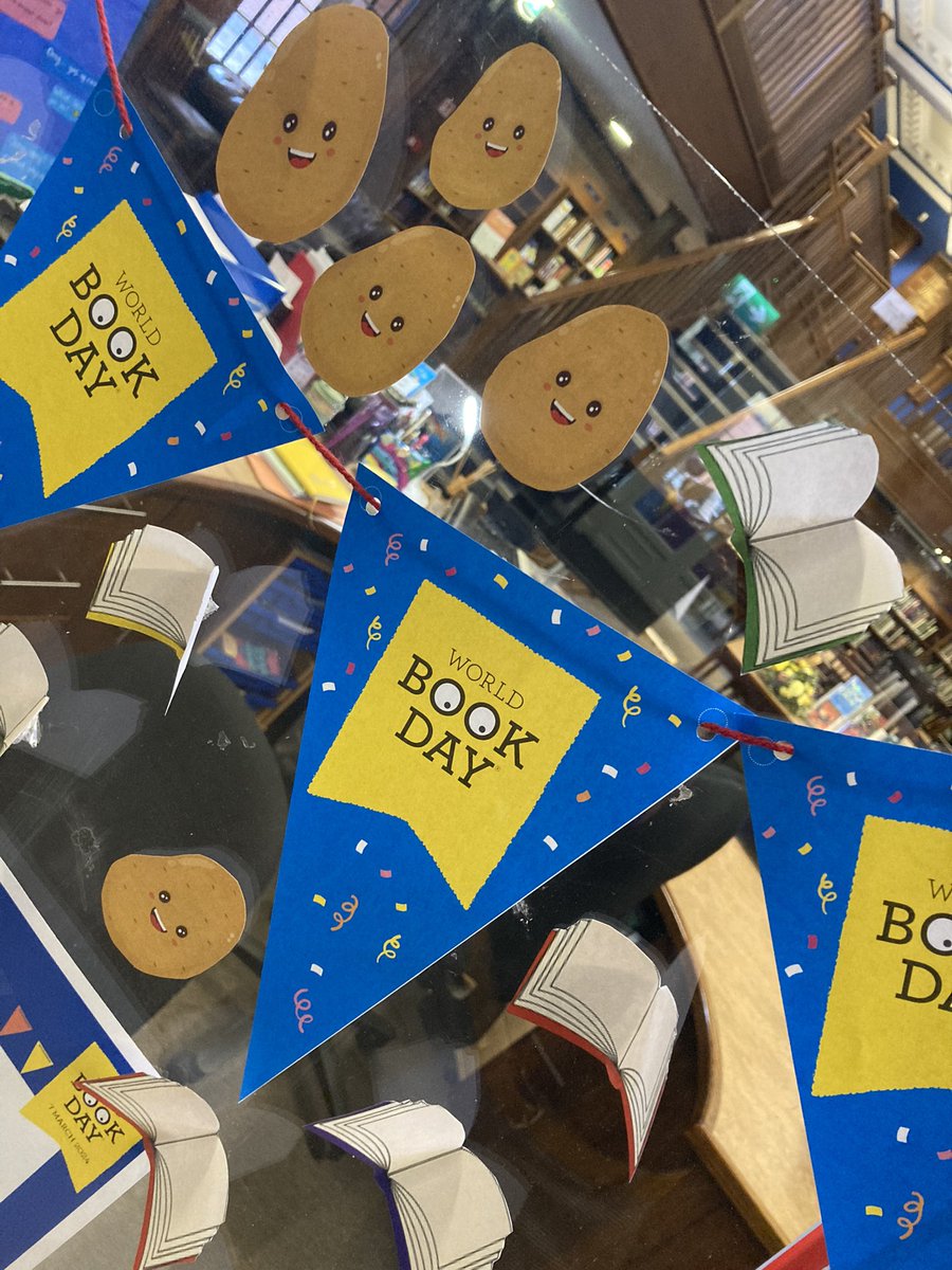 Can you guess what this year’s <a href="/WorldBookDayUK/">World Book Day UK 📚</a> challenge is? Deadline today! Photos to follow 🥔 📚 #books #WorldBookDay2024