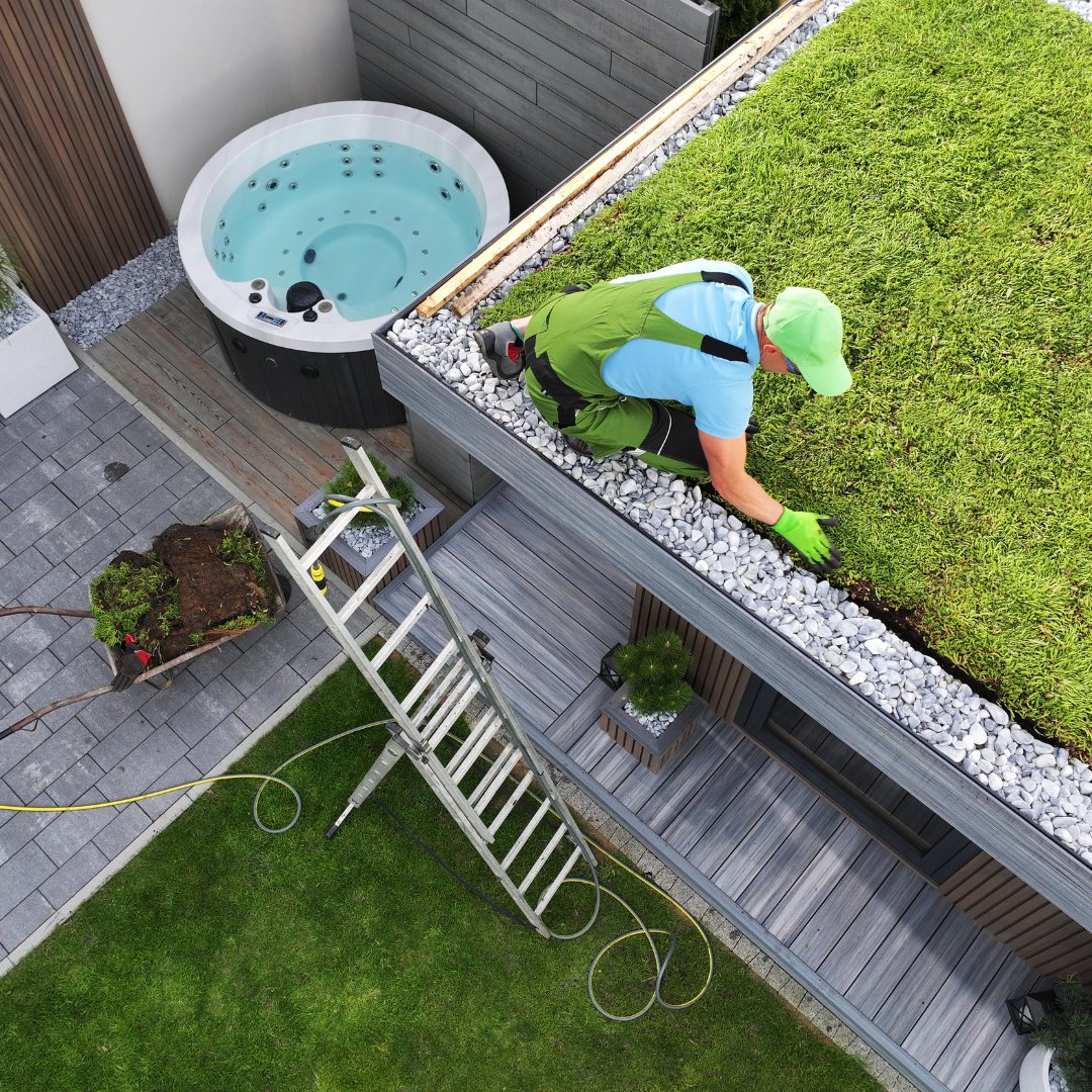 Discover how to create your own green haven and reap the benefits of improved air quality, wildlife habitat, and water management. 🌿🏡 Explore our guide now: gardentopsoildirect.co.uk/gardening-tips… #GardenPrep #GTD #TopsoilDirect #GreenRoof #EcoFriendlyLiving #DIYProject