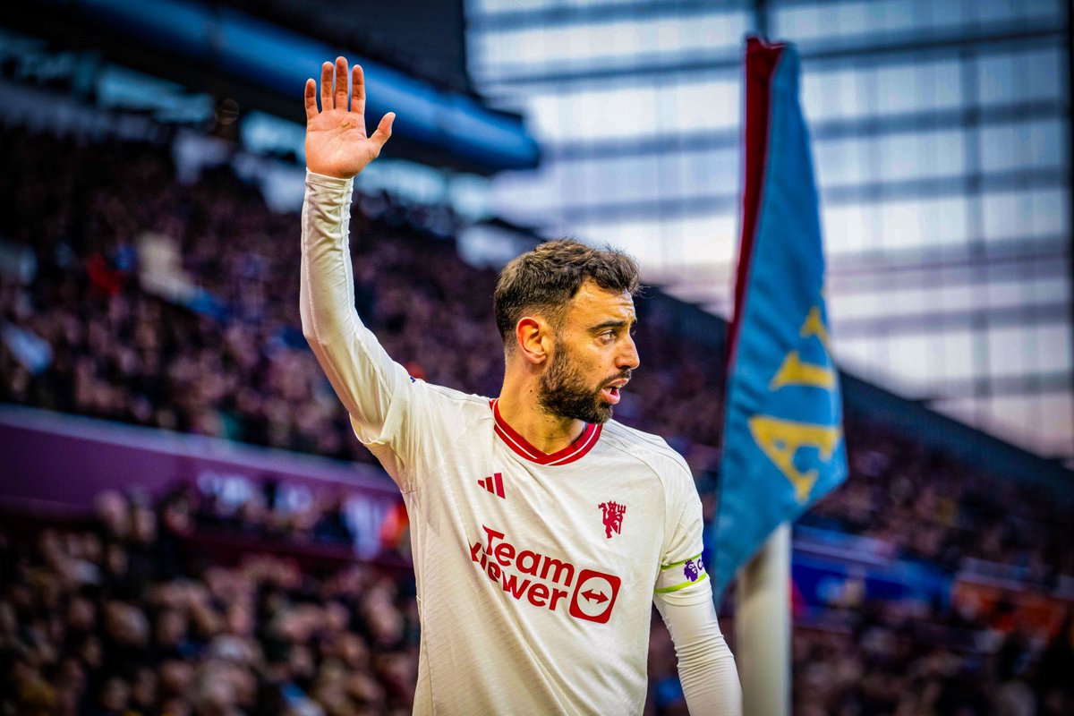 🚨🚨🎙️| Ole Gunnar Solskjaer: “I knew Bruno Fernandes had captain qualities when I was manager at #mufc. He’s got the personality and quality – but he knows and I’ve told him – that he’s too passionate at times and he loses a bit of control.”