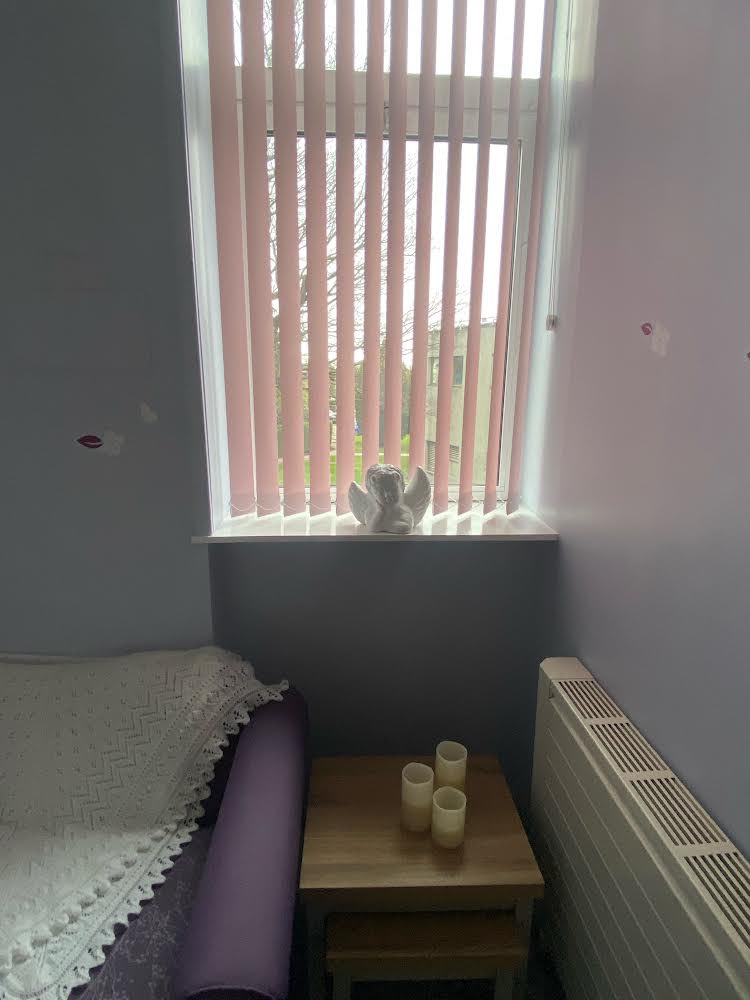 We recently purchased new blinds for the baby room in Rubislaw ward at AMH @NHSGrampian This will allow privacy for bereaved parents when spending time with their precious baby 💕