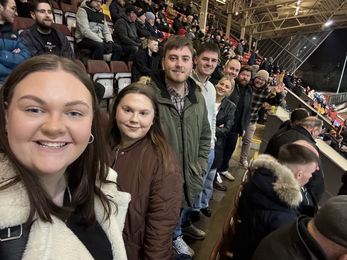 The team had a fantastic night at the @GatesheadFC match vs Solihull last night. ️⚽️ It may not have been the result we were hoping for, but the team played incredibly well, and it's always nice to see the ROAR brand at the stadium. #HeedArmy #sponsors #localclub #teamculture