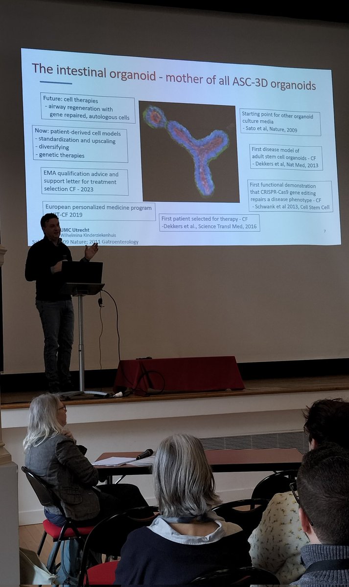 The 17th European Young Investigators Meeting in #cysticfibrosis starts with a nice #icebreaker exercise and a great #stateoftheart session by Jeff Beekman on #organoids #research #rare #EYIM2024 @vaincrelamuco @cfstichting @fibrosicistica @muco_be @mukoinfo @cftrust @cfireland