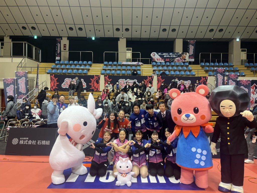 改めてまして、皆様今シーズン応援していただきありがとうございました‼️
結果は、4勝16敗で5位に終わりましたが皆様の応援が力になりました❣️
来シーズンは上位を目指し、今シーズンよりも多く勝利をお届けできるよう頑張って参ります！
今後とも #九州アスティーダ をよろしくお願いします🙇💖