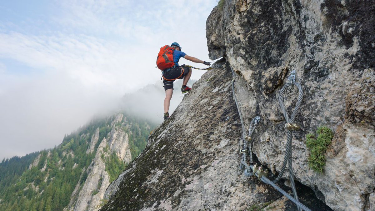 🧗‍♂️ ¿Listo para alcanzar nuevas alturas? Si vas a realizar escalada este artículo es imprescindible para ti. 

👉barrabes.com/blog/consejos/… 
<a href="/barrabescom/">Barrabes</a>

¡A conquistar cimas! 🏔️🌟

#Escalada #DeportesDeMontaña #aventura #naturaleza