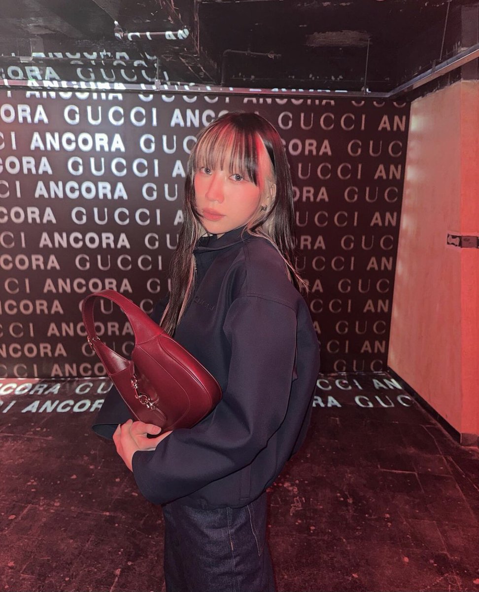 badaleeteamph's tweet photo. Bada Lee at Gucci Ancora event ✨
#badaleeteamPH #badalee #SDGF2 #StreetWomanFighter2 #BEBE https://t.co/5EV2KN0kQD