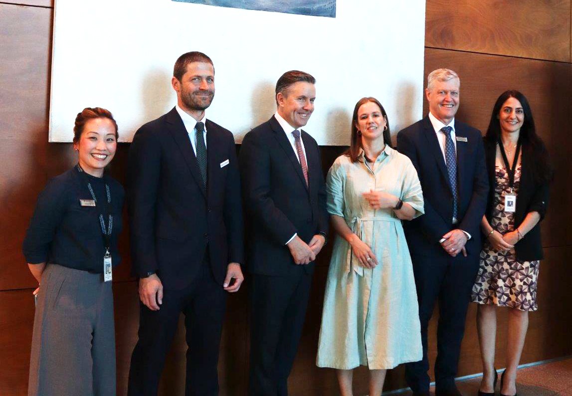 ONJ Cancer Research Institute (@onjcri) on Twitter photo We extend our heartfelt thanks to the Hon. <a href="/Mark_Butler_MP/">Mark Butler MP</a> and Ms <a href="/ThwaitesKate/">Kate Thwaites</a> MP for their visit today. We showcased the dedicated work of our #onjcr team and our strong collaborations with <a href="/latrobe/">La Trobe University</a> @austin to improve outcomes for cancer patients ā¬ļø
onjcri.org.au/latest-news/mi⦠We extend our heartfelt thanks to the Hon. <a href="/Mark_Butler_MP/">Mark Butler MP</a> and Ms <a href="/ThwaitesKate/">Kate Thwaites</a> MP for their visit today. We showcased the dedicated work of our #onjcr team and our strong collaborations with <a href="/latrobe/">La Trobe University</a> @austin to improve outcomes for cancer patients ā¬ļø
onjcri.org.au/latest-news/miā¦