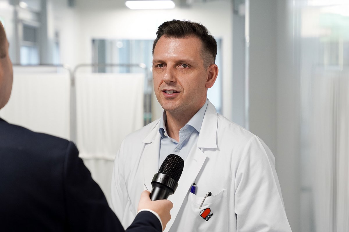 Wysokie stężenie #cholesterolLDL jest powiązane z ryzykiem chorób sercowo-naczyniowych. Jeśli nie dbamy o wyniki badań, narażamy się na wystąpienie #zawałserca czy #udarmózgu. Artykuł <a href="/medonet_pl/">Medonet</a> z komentarzem prof. Piotra Dobrowolskiego👉 tiny.pl/dmhmw
#serce #pacjenci