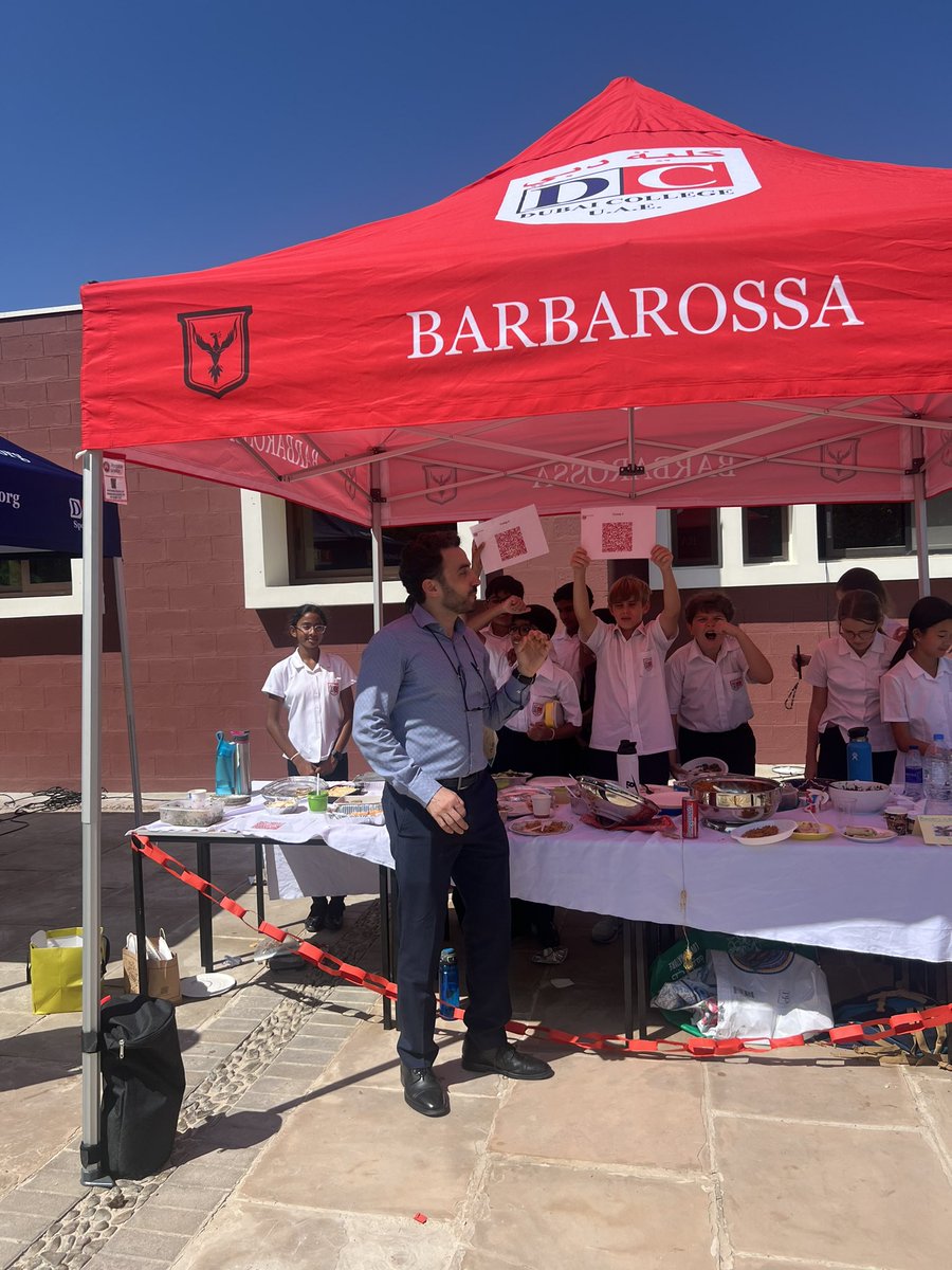 DC Arabic tweet media