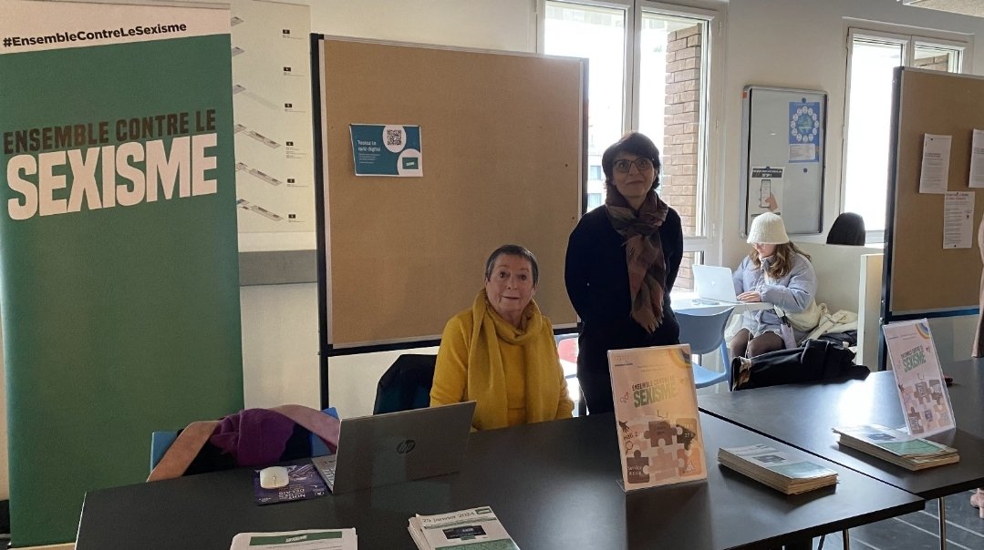 Invité par <a href="/Inalco/">Inalco</a>, notre collectif est venu présenter aux étudiant.e.s nos actions de lutte contre le sexisme ordinaire. Sur notre stand, iels ont pu attraper au vol un QR code pour tester la version bêta de notre jeu contre le sexisme. Premiers retours enthousiastes !