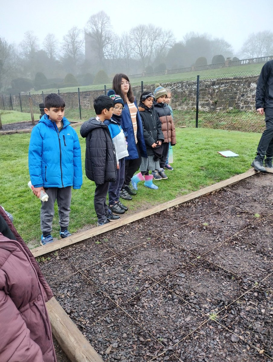 Launde Primary School tweet media