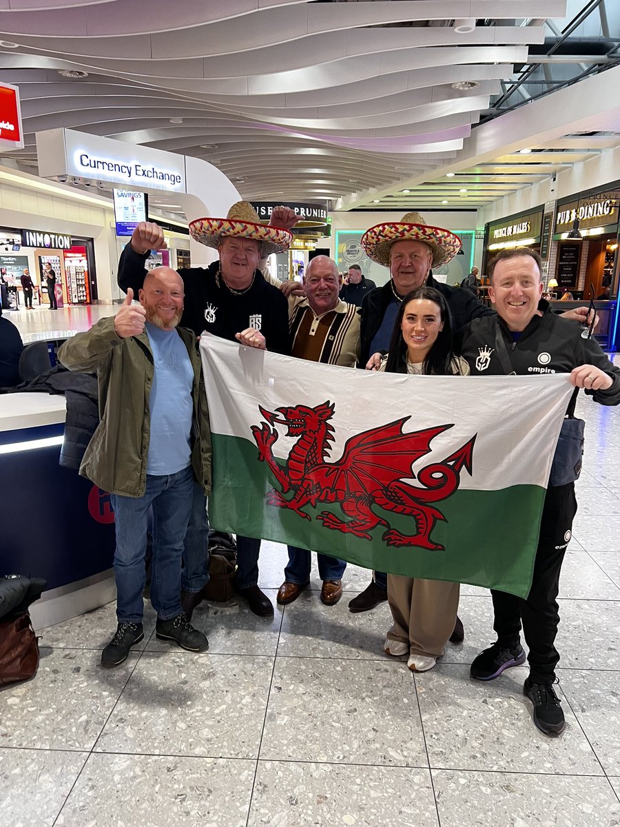 Ready for take off to get behind the Merthyr Mexican @gavin1gwynne #RiyadhSeason #Andthenew @Leeeaton88 @EmpireFS_ flying the flag for Wales 🏴󠁧󠁢󠁷󠁬󠁳󠁿