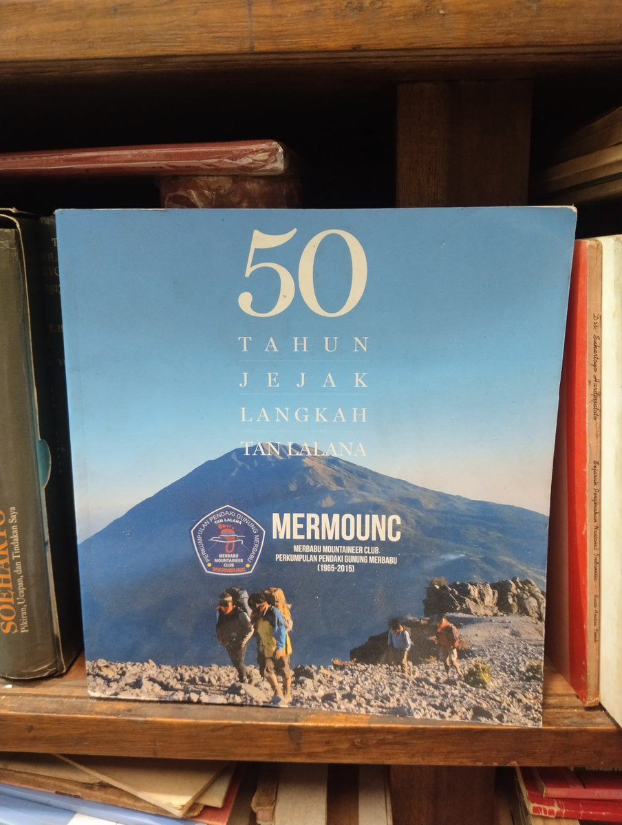 BukuDiponegoro's tweet image. 50 tahun jejak langkah tan Malaka
Harga 100 ribu
Buku bacaan buat pecinta alam
#mapala #tanlalana