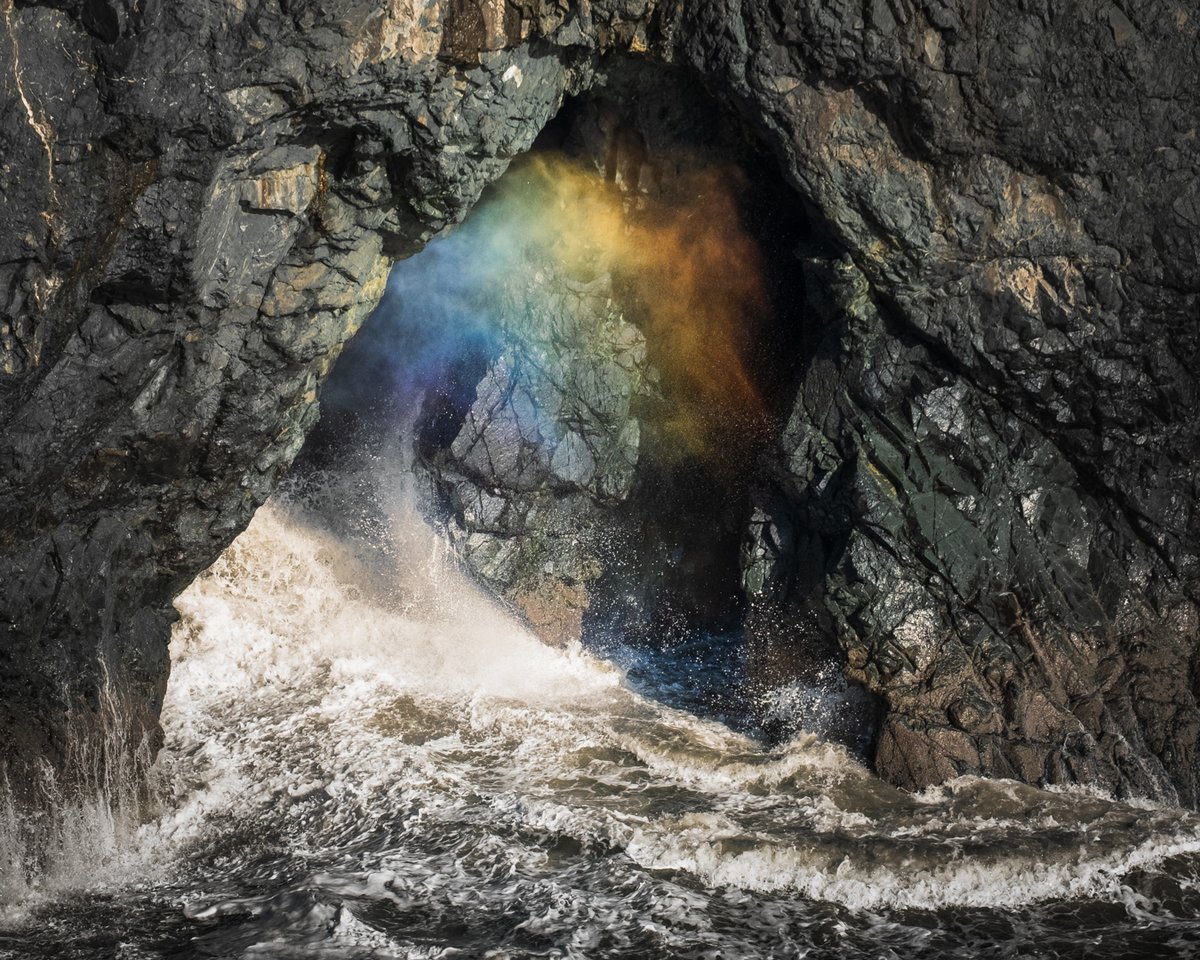 Is 'wavebow' a word? It is now! Captured this on #Waterford's #CopperCoast yesterday. 🌊🌈