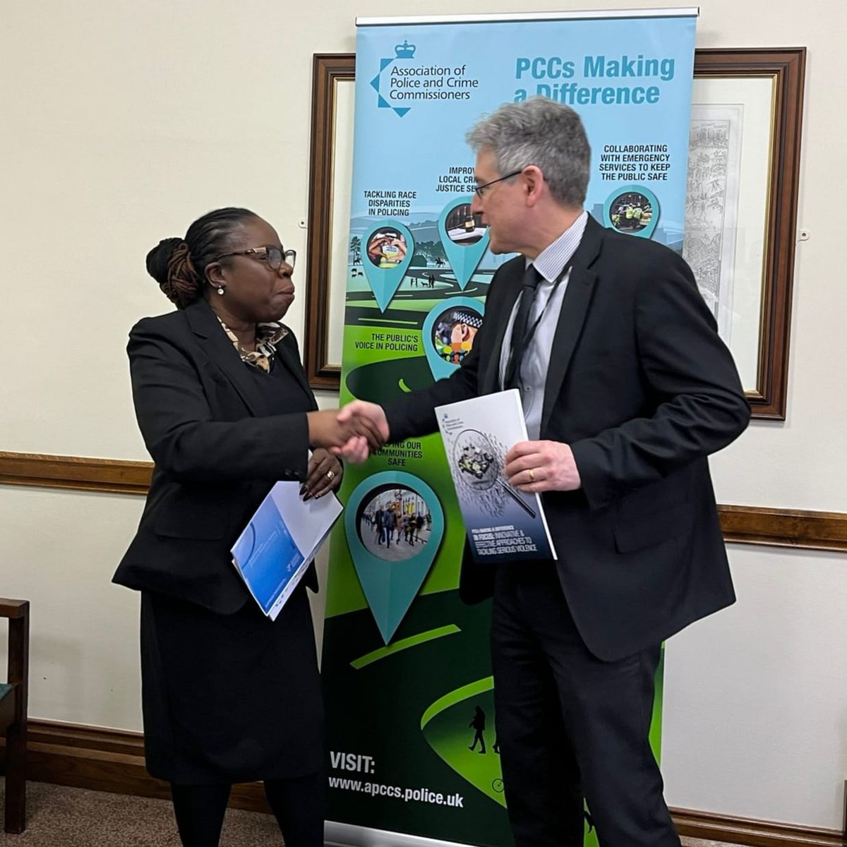 Pleased to meet @SimonFosterPCC at the Parliamentary drop-in event yesterday. I heard how PCCs have been working with local partnerships and have published a strategy on how they will combat serious violence in communities like ours.