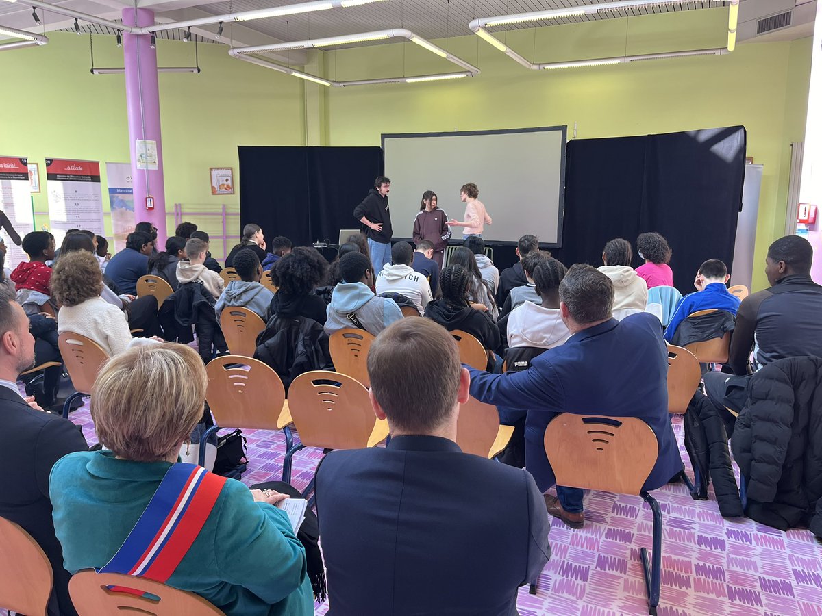 Département du Val d'Oise tweet media