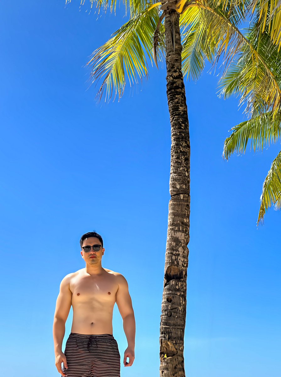 Escaping reality one vacation at a time. 🏝️☀️🌊😎

#boracay2024