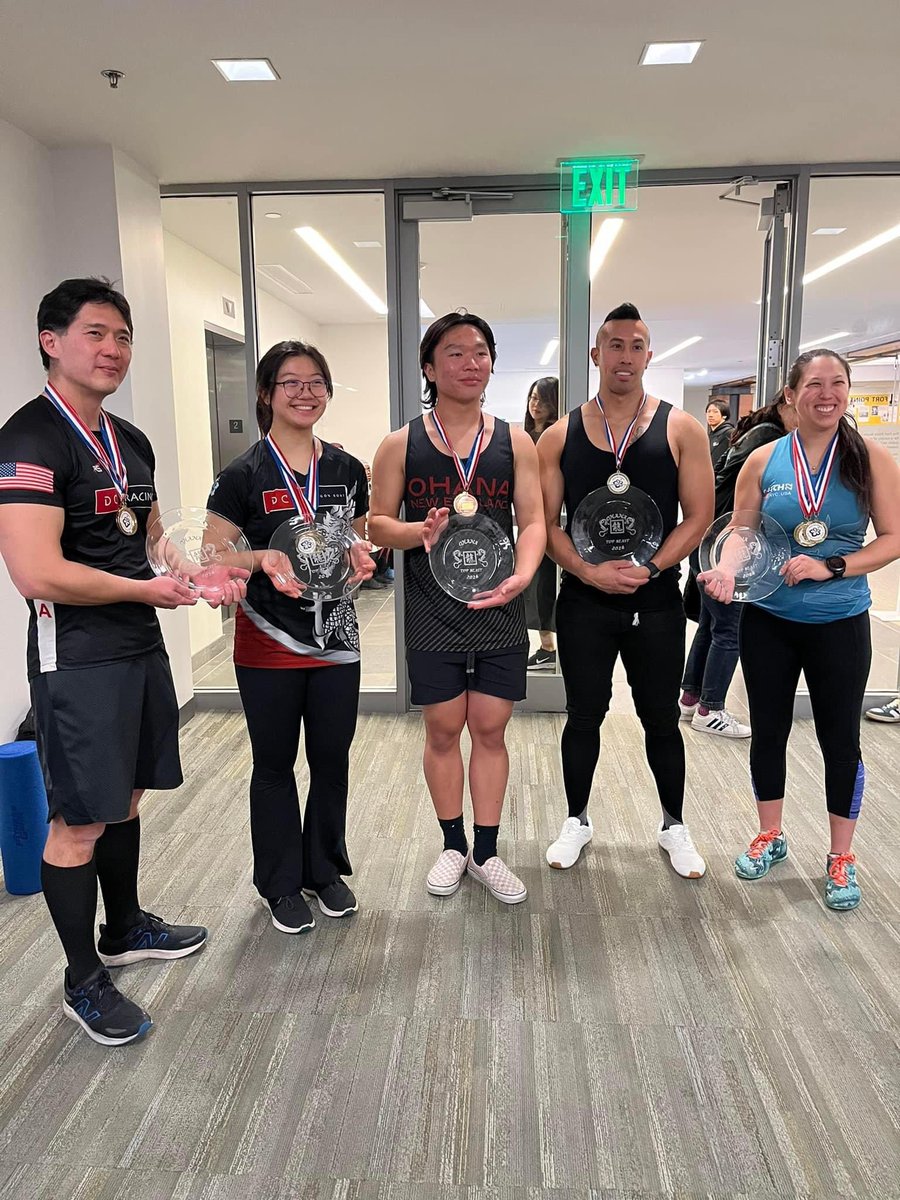 ONEDragonBoat's tweet photo. Congratulations to all the competitors at #BftE2024! After a 4 years hiatus, we return to fill 2 floors at @atlanticwharf with competitors and spectators. More races, more ergs, and great racing all around! #oneracing #bostondragonboat #nextone #bostonpaddle https://t.co/ESf2hLR4Am