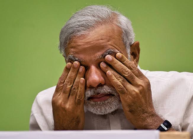 Bjp ModiJi know they can't repeat their govt on 

Achhe Din
Demonitisation
GST
Make in India
Startup India
SkillIndia
Swatch Bharat
Black Money (15lakh)
1.5 Times farmIncome
2cr Jobs
BetiPadhao-BetiBachao

That's why they are now crying on
#ModiJiKaParivaar
#ModiKaParivar