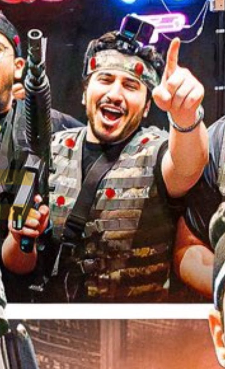 ابو عبير يا مجنون حتى في الثامنيل تحسه يقول ااااشششتترك