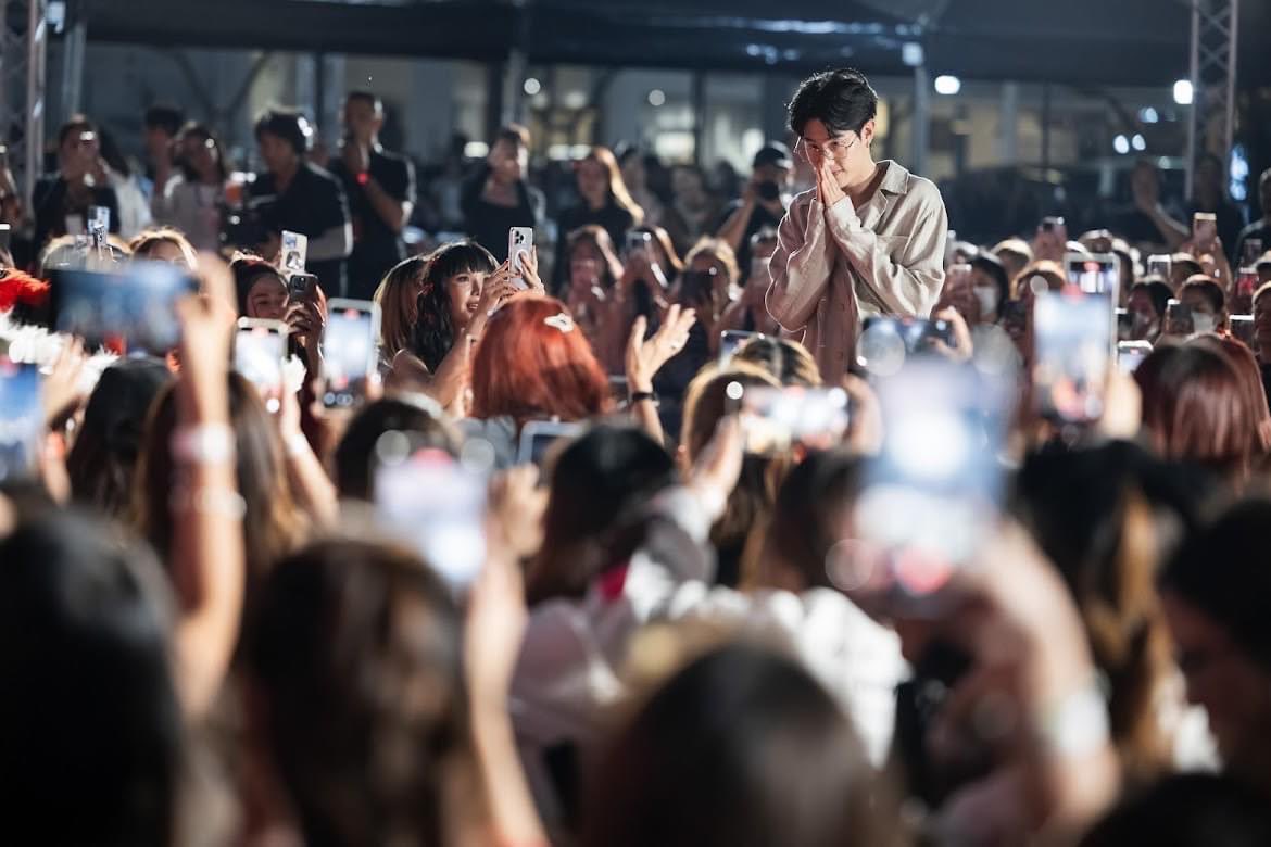 jeabdotcom's tweet photo. เอาภาพบรรยากาศในงาน MARK TUAN x SHU DAXIA THAILAND ที่ผ่านมา มาฝาก 🤩✨
.
#MARKTUANXSHUDAXIA #MARKTUANXSHUDAXIADINNER
#Shudaxia #MarkTuan
#Jeabdotcom https://t.co/NHSyum4kOA
