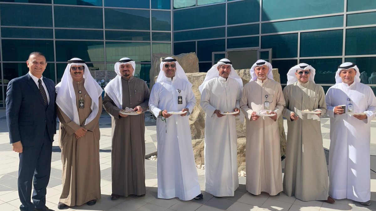 acakuw's tweet photo. #أكاديميا | #التطبيقي – متابعة
«شؤون طلبة التطبيقي» أقامت حفل قريش لمنتسبيها
د. يوسف العنزي: العمادة حريصة على بث روح الألفة والأسرة الواحدة بين منتسبيها https://t.co/zCCtuRkQJE https://t.co/o8GMV6chwx