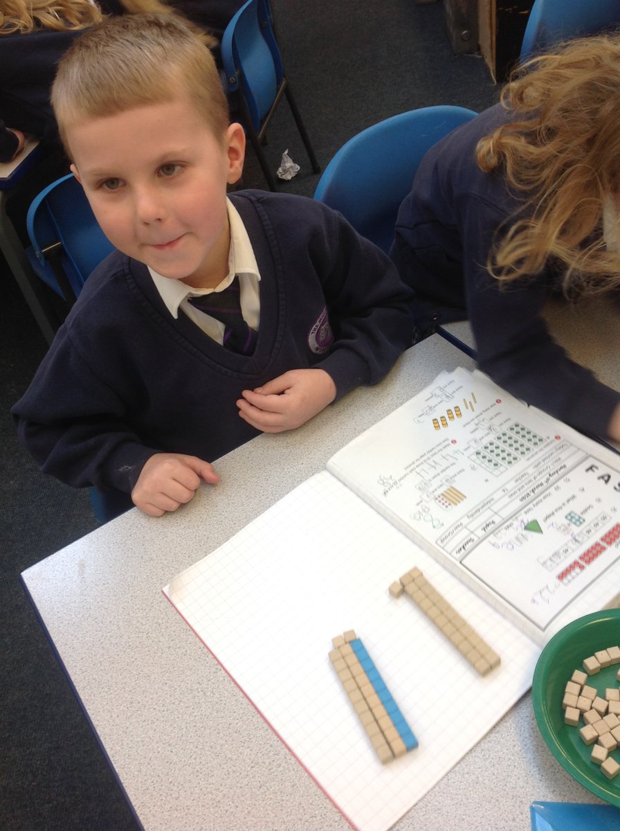 MrsCookYear1's tweet photo. In maths we used the base ten to practise representing how many tens and one are in two digit numbers. #TheMillMaths https://t.co/noaywzkuI1