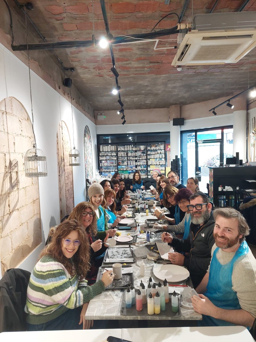 ChanaCharity's tweet photo. Part of the power of Chana's work comes from working cohesively as a team. Every Chana #staff member and Support Worker brings their own unique #contribution that adds to the successful service we provide. Last week we enjoyed a #creative team building activity painting ceramics. https://t.co/eZVmav7Nqb