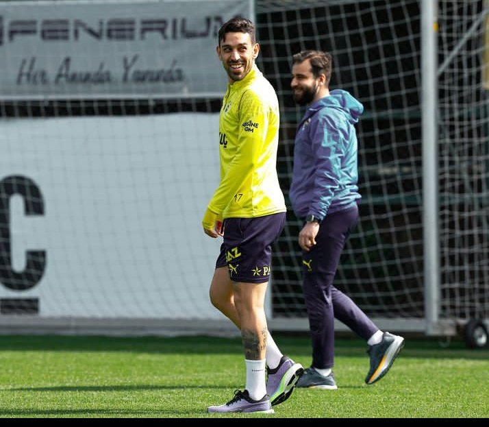 Allah bı daha eksikliğini göstermesin Kahveci 🧿💛💙🏆
#Fenerbahçe