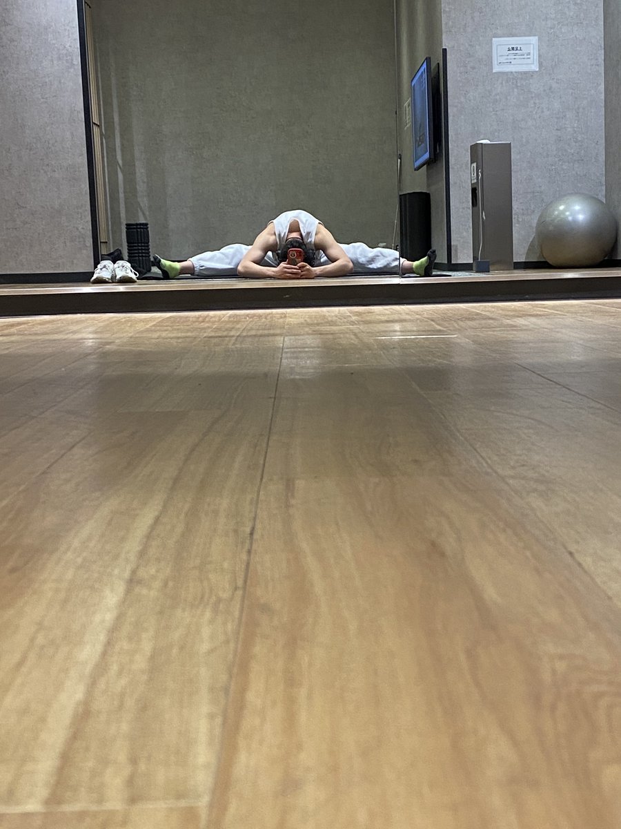 🐲今日の銀一🐲

肩の日💪

#d1wgp3
#ドクターストレッチ
#銀座一丁目店
#ピカイチ銀一
#ストレッチトレーナーはストレッチを欠かさない