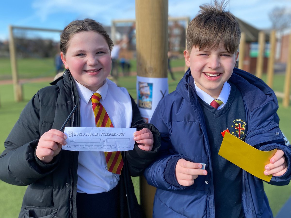 It’s ‘Book Week’ here in school. We all love to read and today we celebrated that with a book treasure hunt complete with mini books to find! 📕