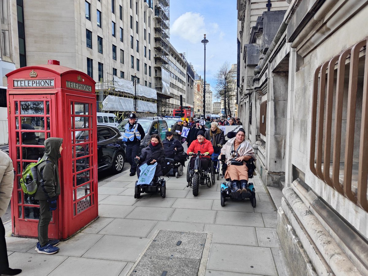 Now on the move... I wonder what @Dis_PPL_Protest are up to... 🤔 #NoMoreBenefitDeaths