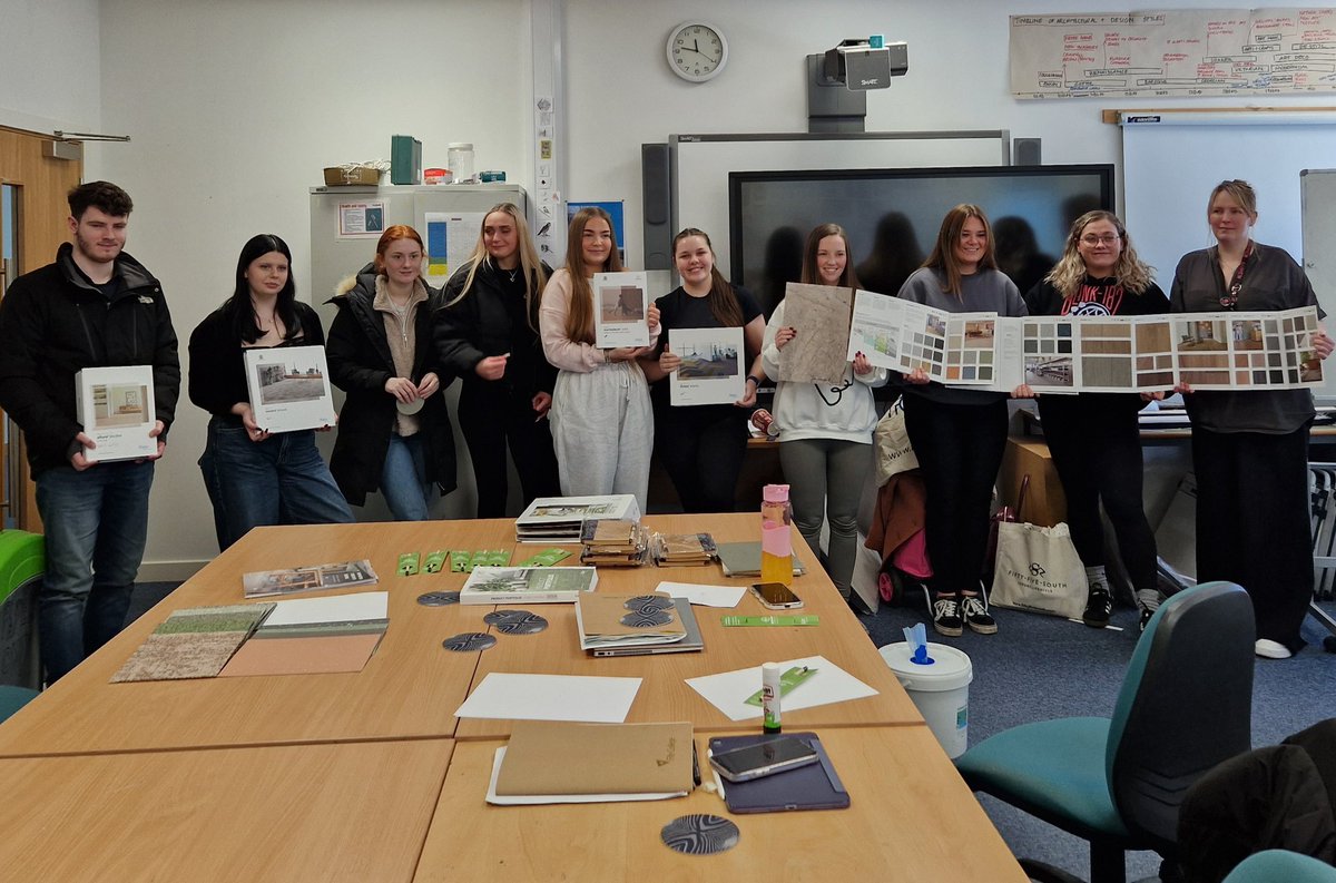 BuiltFife's tweet image. Huge thank you to the lovely Philippa from @forbo for giving us a fascinating insight into all things linoleum @fifecollege this morning! We all thoroughly enjoyed it #specification #sustainablechoices #interiordesign